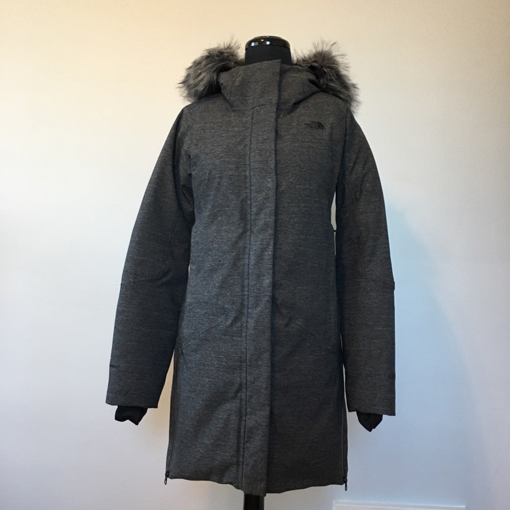 The North Face Defdown Parka GTX in Grey, XS - Picture 4 of 16